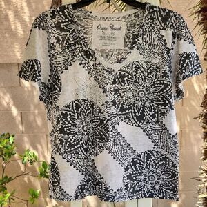 Onque Casuals Black and White Graphic Rhinestone Embellished Top